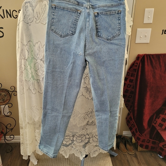 (2830)Faded Glory stretch Jeans, Size 12 average. Women's - Picture 8 of 13